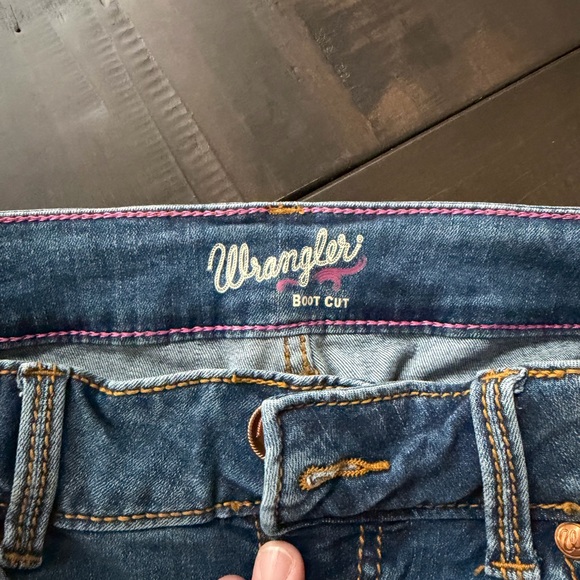 Wrangler Women's Light Blue Straight Leg Jeans - Picture 5 of 5